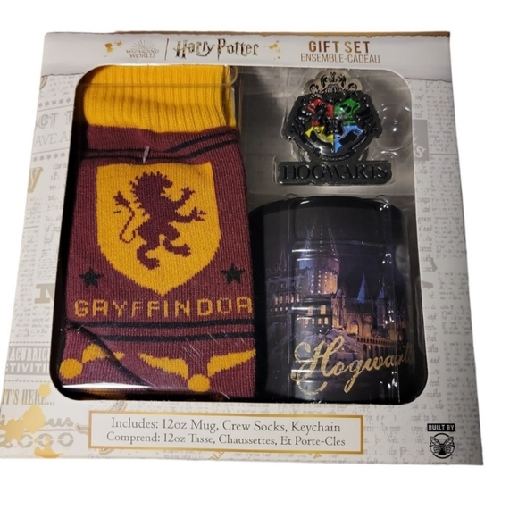 Warner Bros. Other - Harry Potter Hogwarts gift set